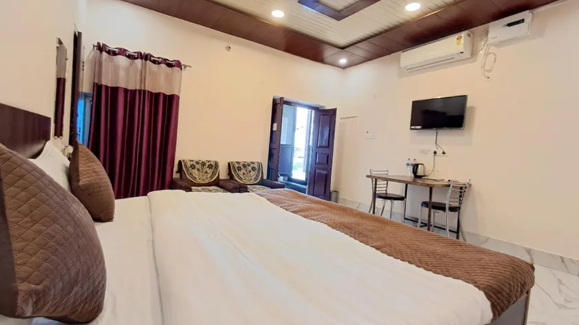 LD Guest House, Ayodhya - Image 1