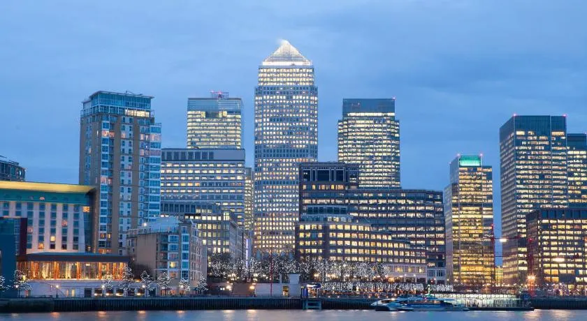 Entire Apartment next to Canary Wharf in London - Image 1
