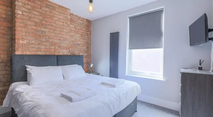 Salisbury Street Guesthouse - Image 1