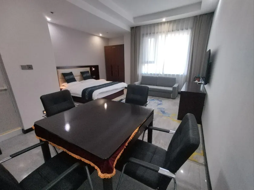 Linyi Tianyuan Hot Spring Hotel - Image 1
