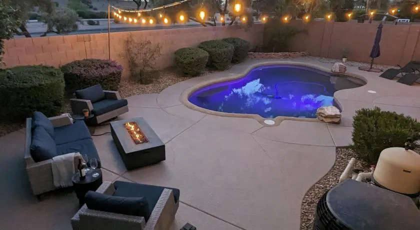 HOLLYHOCK - Pet-Friendly 4BR Heated Pool & Near Golf - Image 1