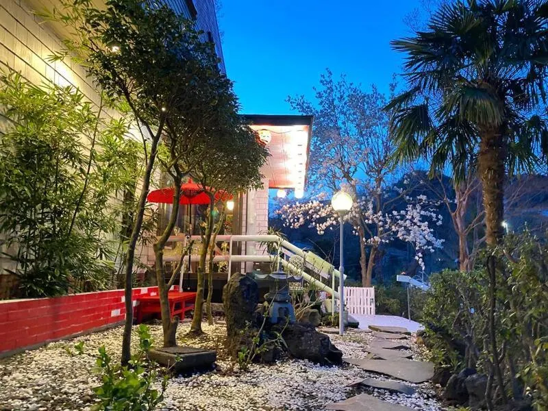 Hanamizuki Onsen Resort - Image 1