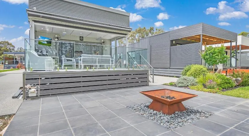 56@Highview-Echuca Holiday Homes - Image 1