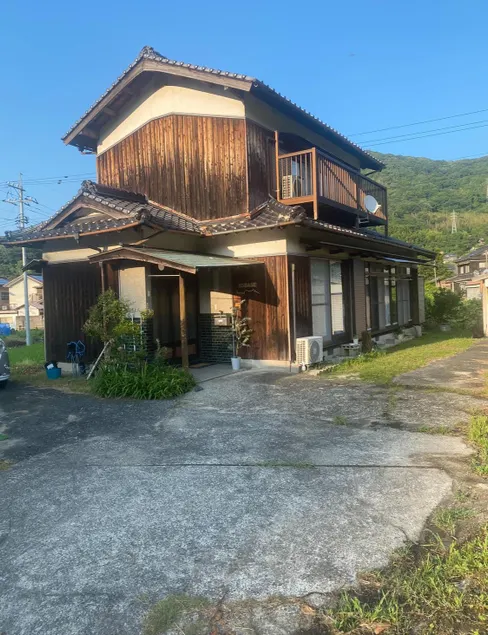 Guesthouse85BASE - Image 1