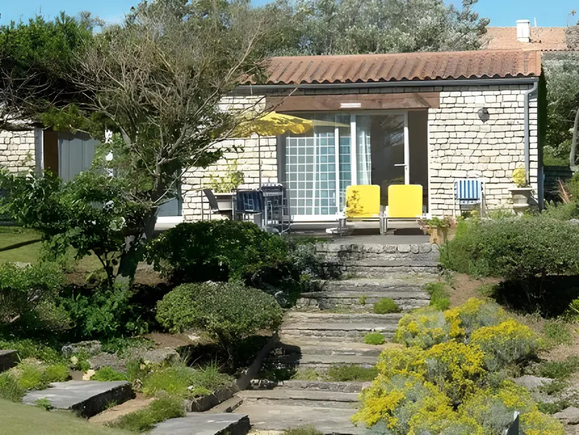 Hôtel Île de Lumière - Image 1