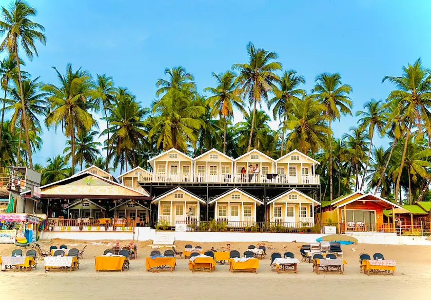 Cocos Beach Resort - Image 1