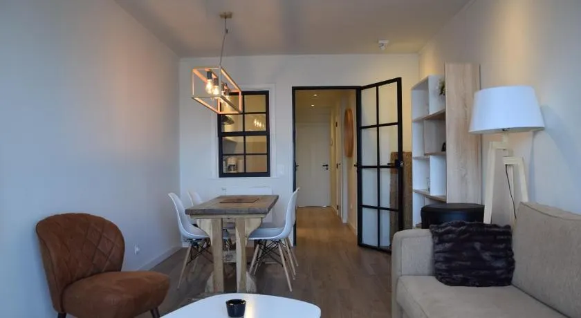 Appartement Lucia, 8ste verdieping - Image 1