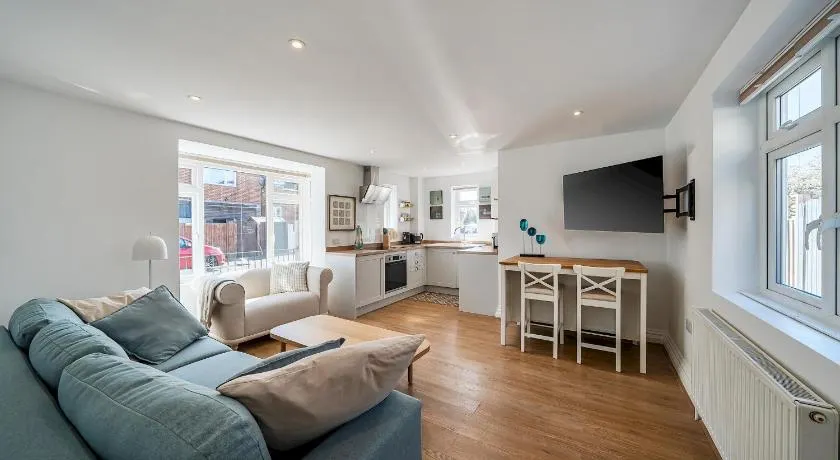 Modern 2 Bed Apartment - Central Oxford - Pass the Keys - Image 1