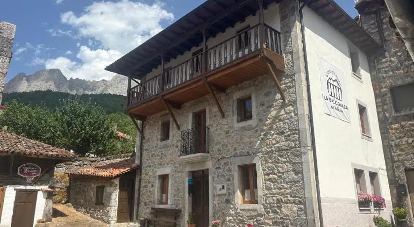 La Balconada de Valdeón - Image 1