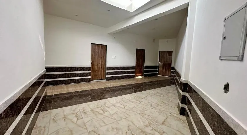 Anmol Hotel And Restaurant - Image 1