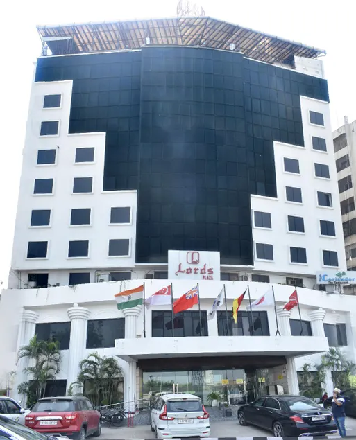 Lords Plaza Surat - Image 1