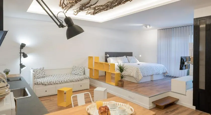 Suite Nest - Image 1