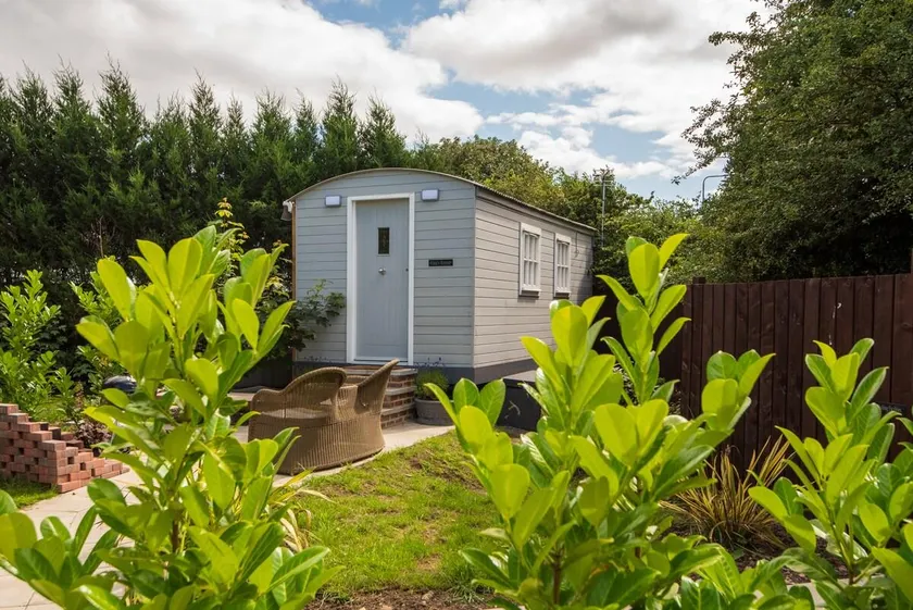 Elsie's Retreat - Image 1