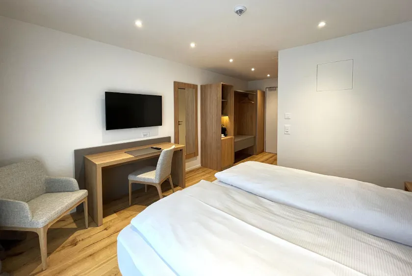 LMS - La Maison Suisse - Image 1