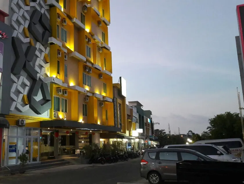 Kaliban Hotel Batam - Image 1