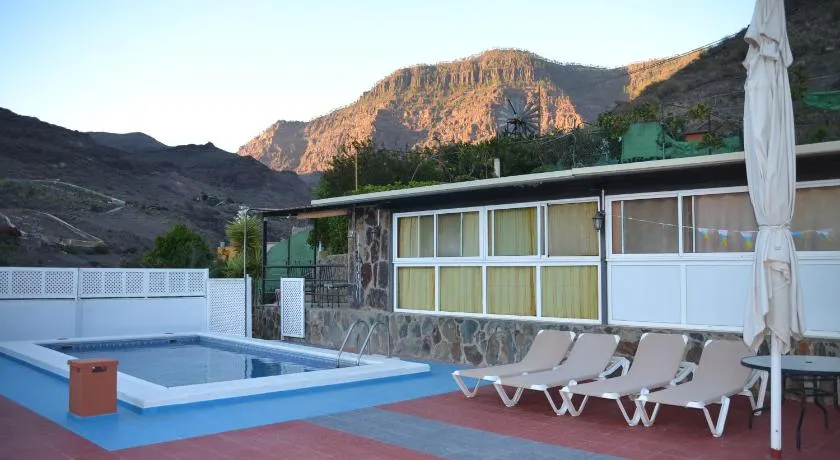 Las Medinas Apartamentos - Image 1