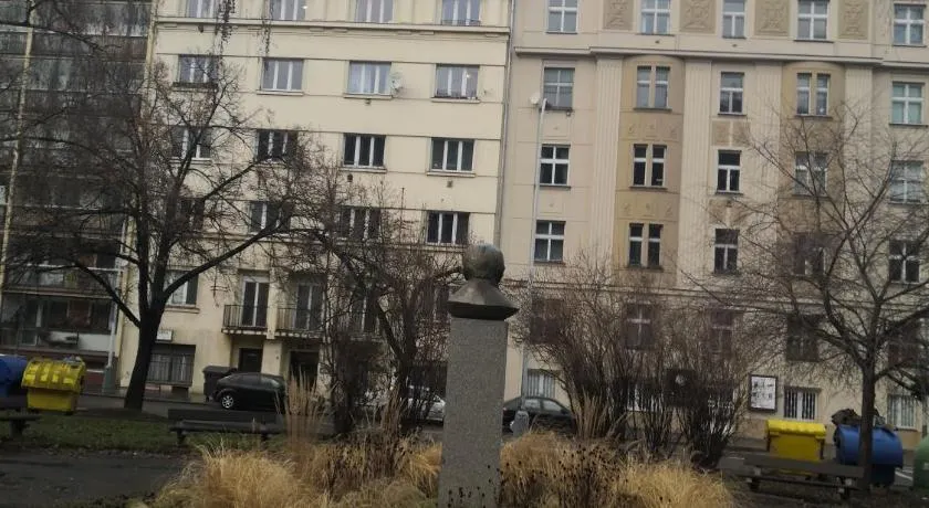 Economy flat 18 minutes from Vaclavske namesti - Image 1