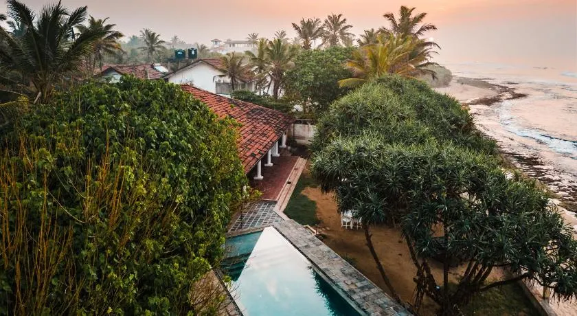 Saltasia Boutique Beach Villa - Image 1