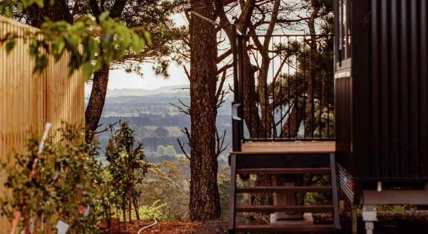Tiny family getaway - breathe in the country air - Image 1