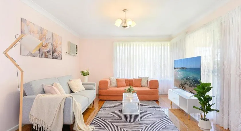 Warm 2BR Home Relaxing Stay Near St Marys Centre - Image 1