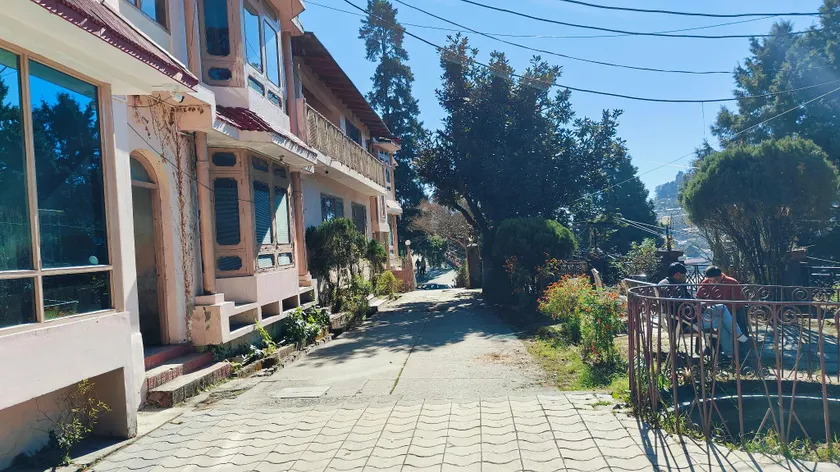 Prim Rose(walkable distance from mall road and In - Image 1
