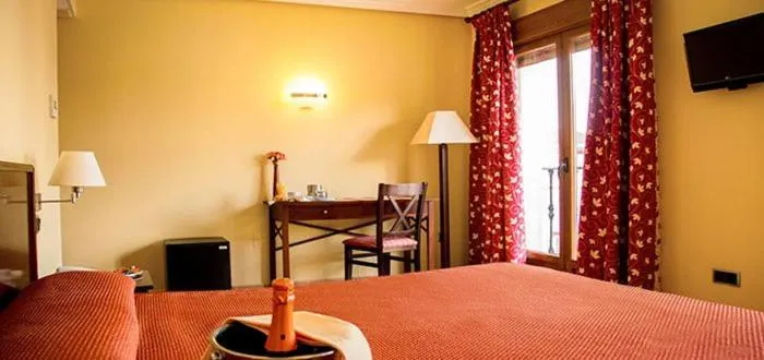 Hotel Rural El Jardin - Image 1