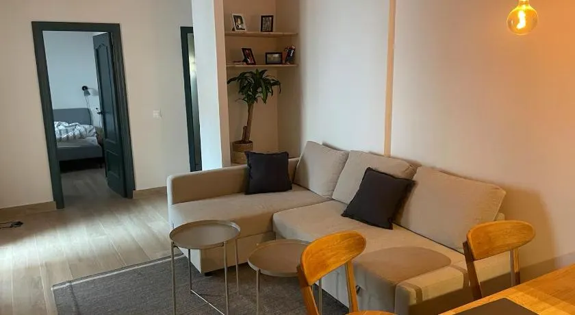 Luxury Beachfront Appartment - Image 1