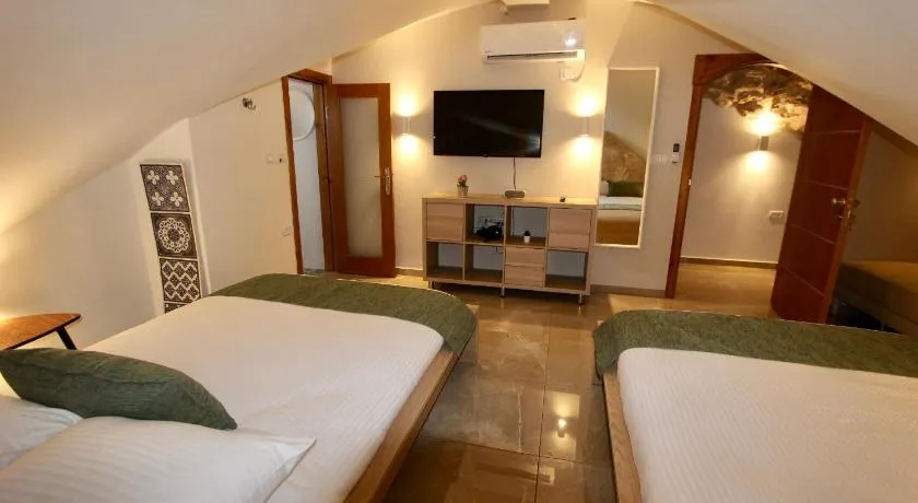 St. John Apartment - Image 1