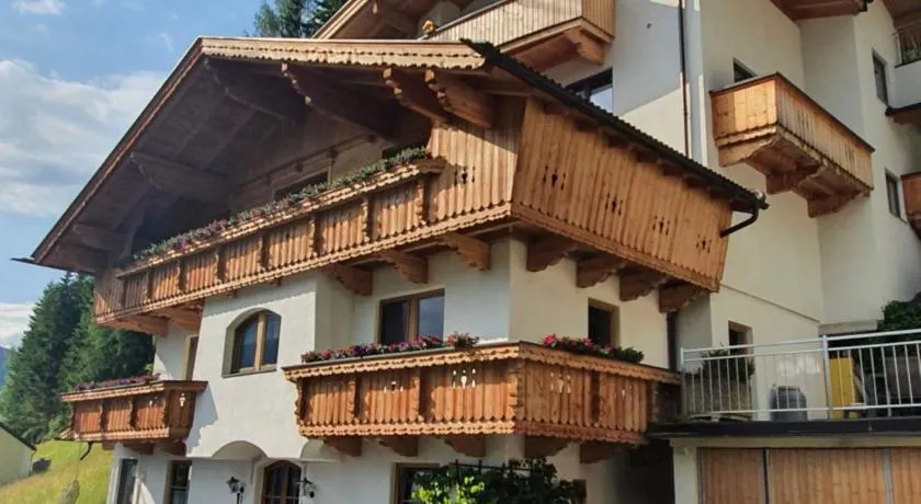 Gästehaus Flörl 1 - Image 1