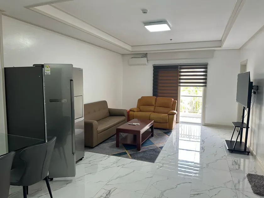 OYUSTAY Clark Terrace condo Staycation with 2 beds near airport HANN CASINO - Image 1