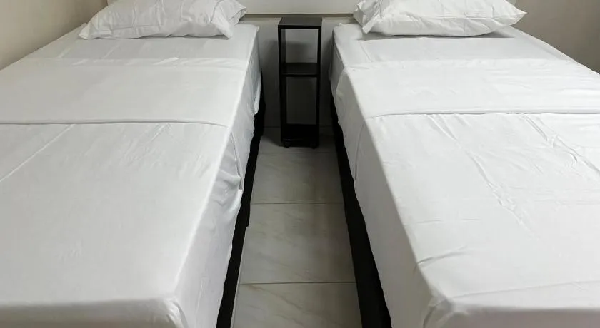 Residencial Aeroconforto - Próximo ao Aeroporto e Fábricas no Tarumã - Image 1