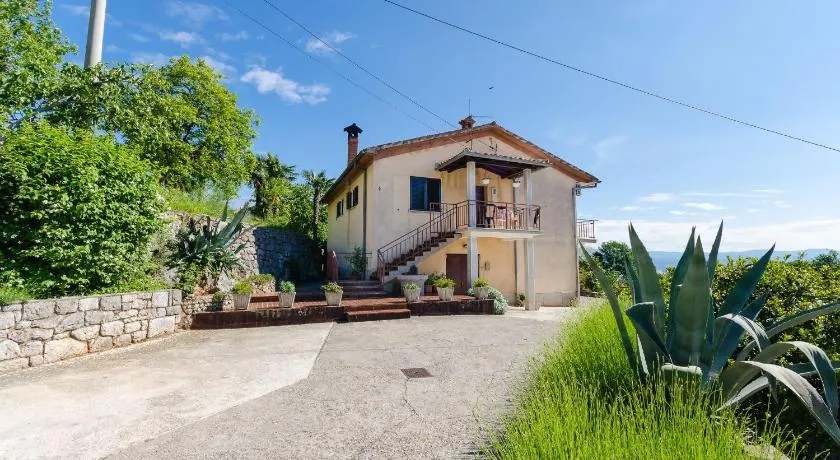 Ferienwohnung mit Garten und Grill | Gartenblick - Image 1