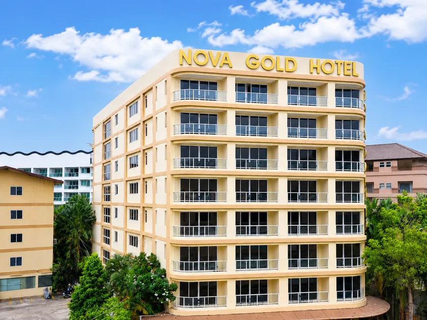 Nova Gold Hotel Pattaya - Image 1