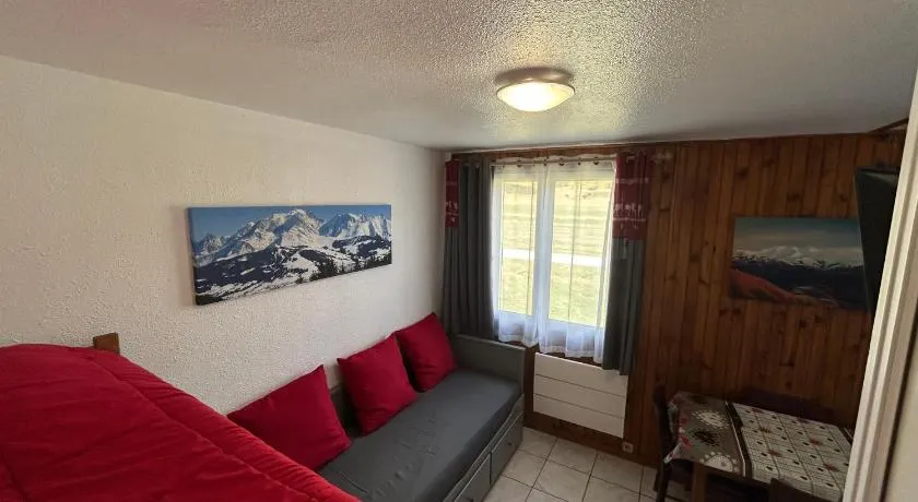 APPARTEMENT BICHE - Image 1