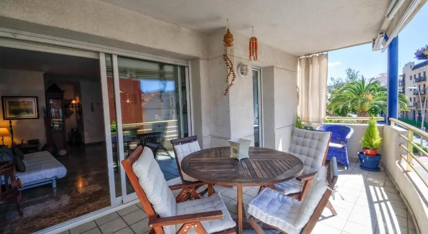 The Rose by Hello Homes Sitges - Image 1