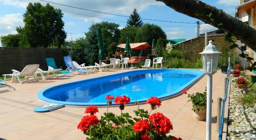 Panoráma házikó - Image 1