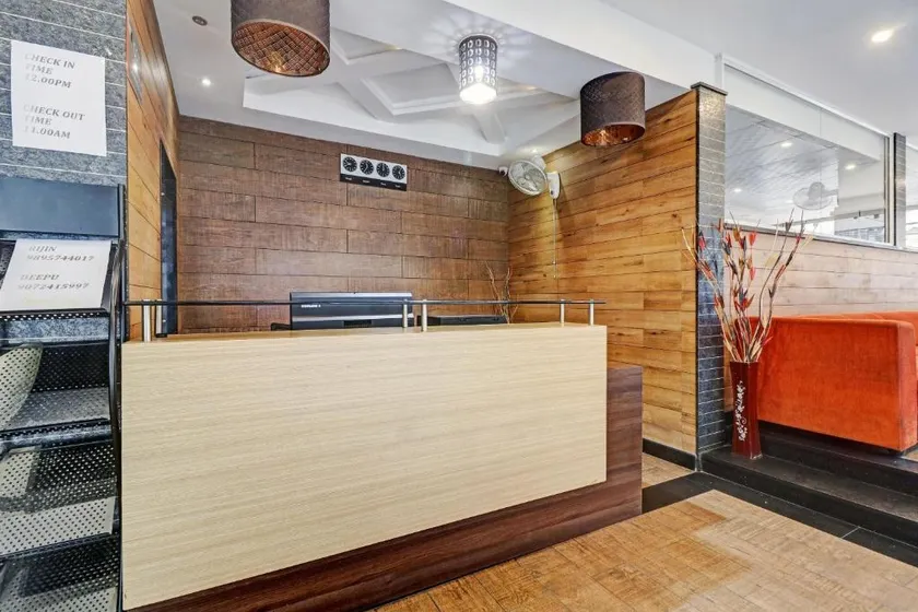 Hotel Stratford Kochi - Image 1