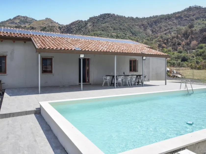 Villa in Gaggi with Pool near Mount Etna - Image 1