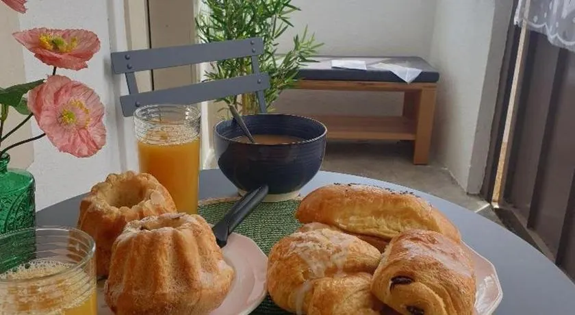 Coquette Maison, Côté Château à Mutzig en Alsace - Image 1