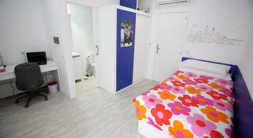 Residencia Universitaria Tagaste Madrid - Image 1