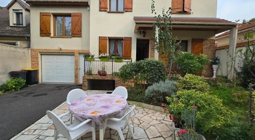 duplex en maison individuelle de 70 m2avec jardin - Image 1