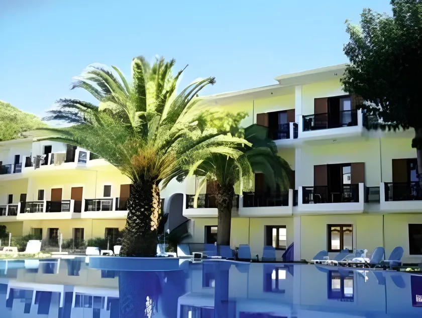 Hotel Rezi - Image 1