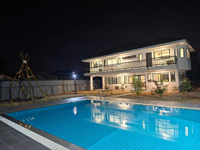 Cactus Pool Villa Chiangmai - Image 1