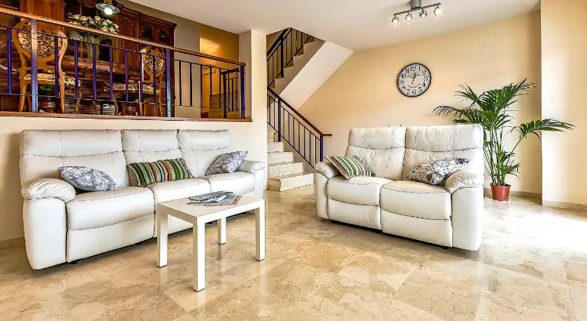 Beautiful House in Club de Mar - Image 1