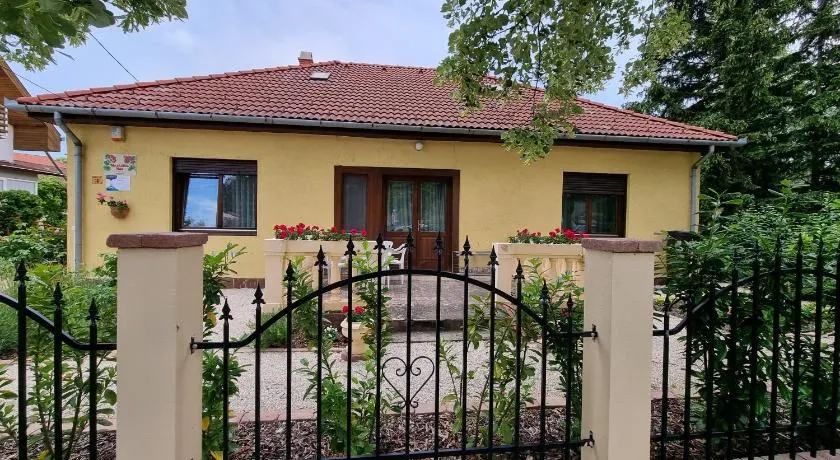 Muskátlis Ház - Image 1