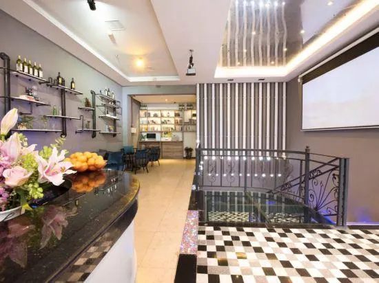 Manbo Meiyi Qingju Hotel (Yichang Shuiyuecheng Branch) - Image 1
