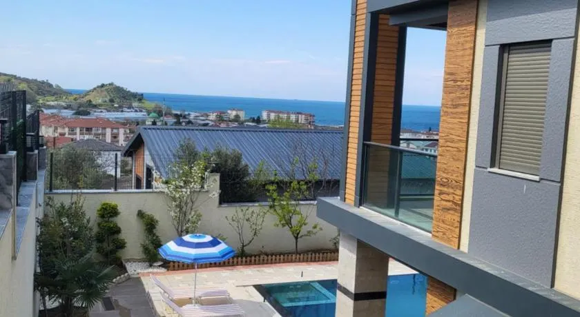 Comfort 4 bedroom villa yalova see view - Image 1