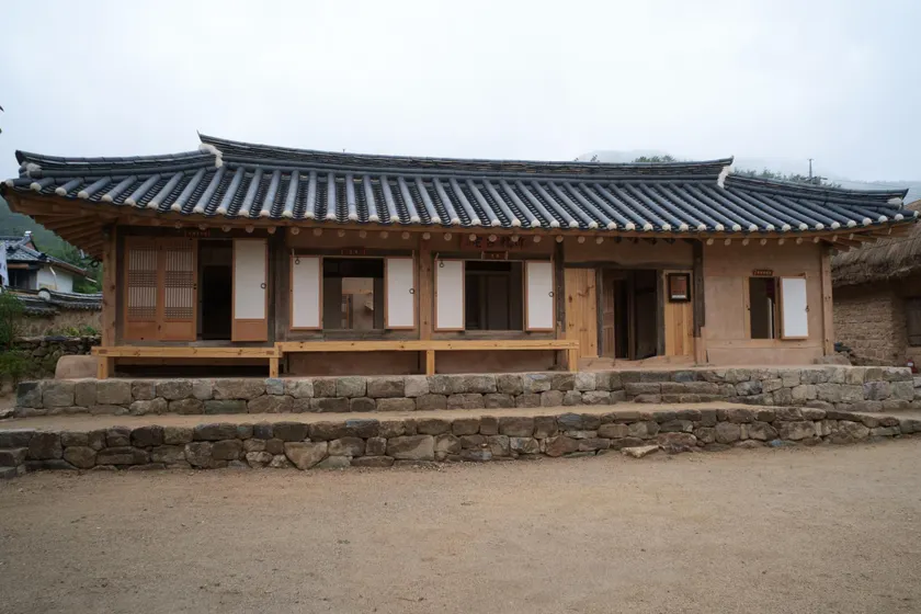 Jukheon Traditional House - Image 1