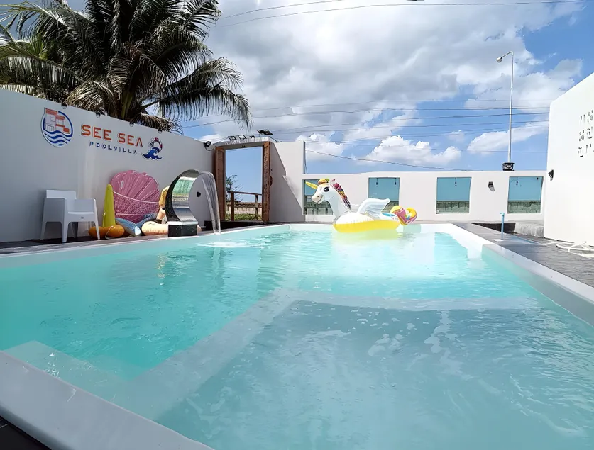 See Sea Pool Villa - Image 1