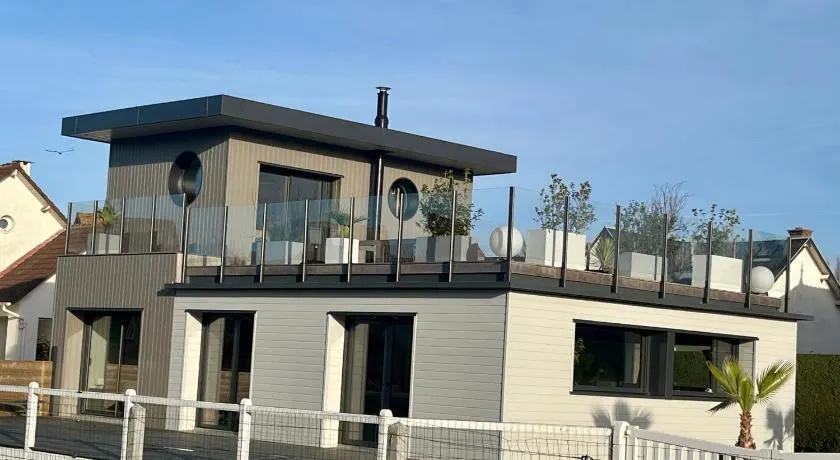 Maison avec terrasse - Image 1